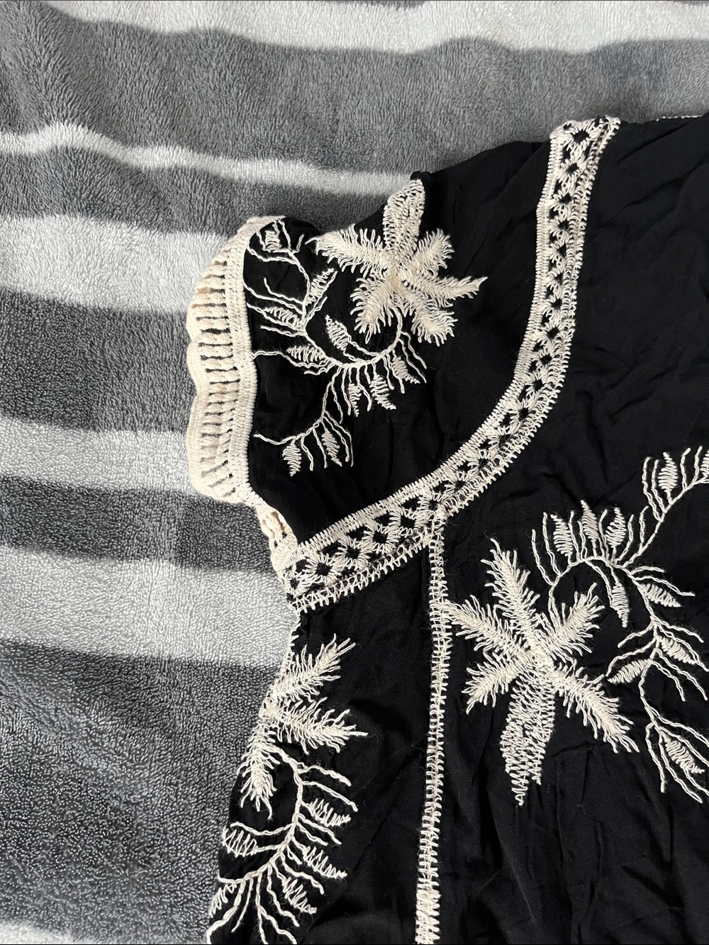 Anneliege Embroidered Black Blouse with Ivory Lace Trim - Picture 6 of 6